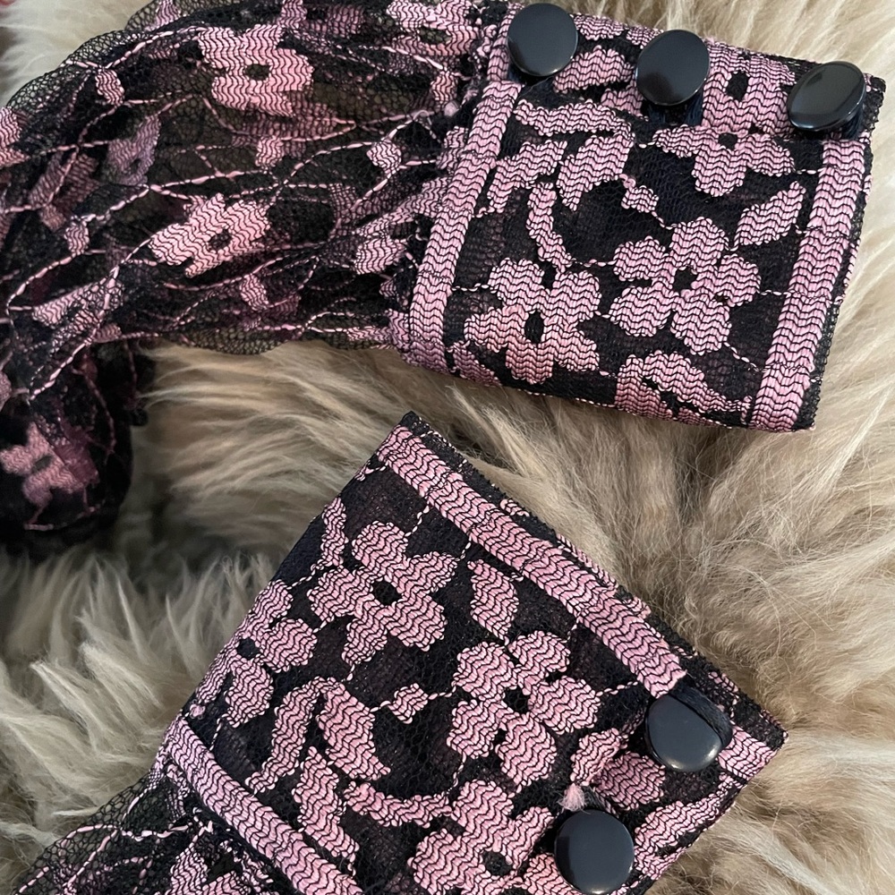 Pink Lace Damianou Dress - Picture 8 of 8